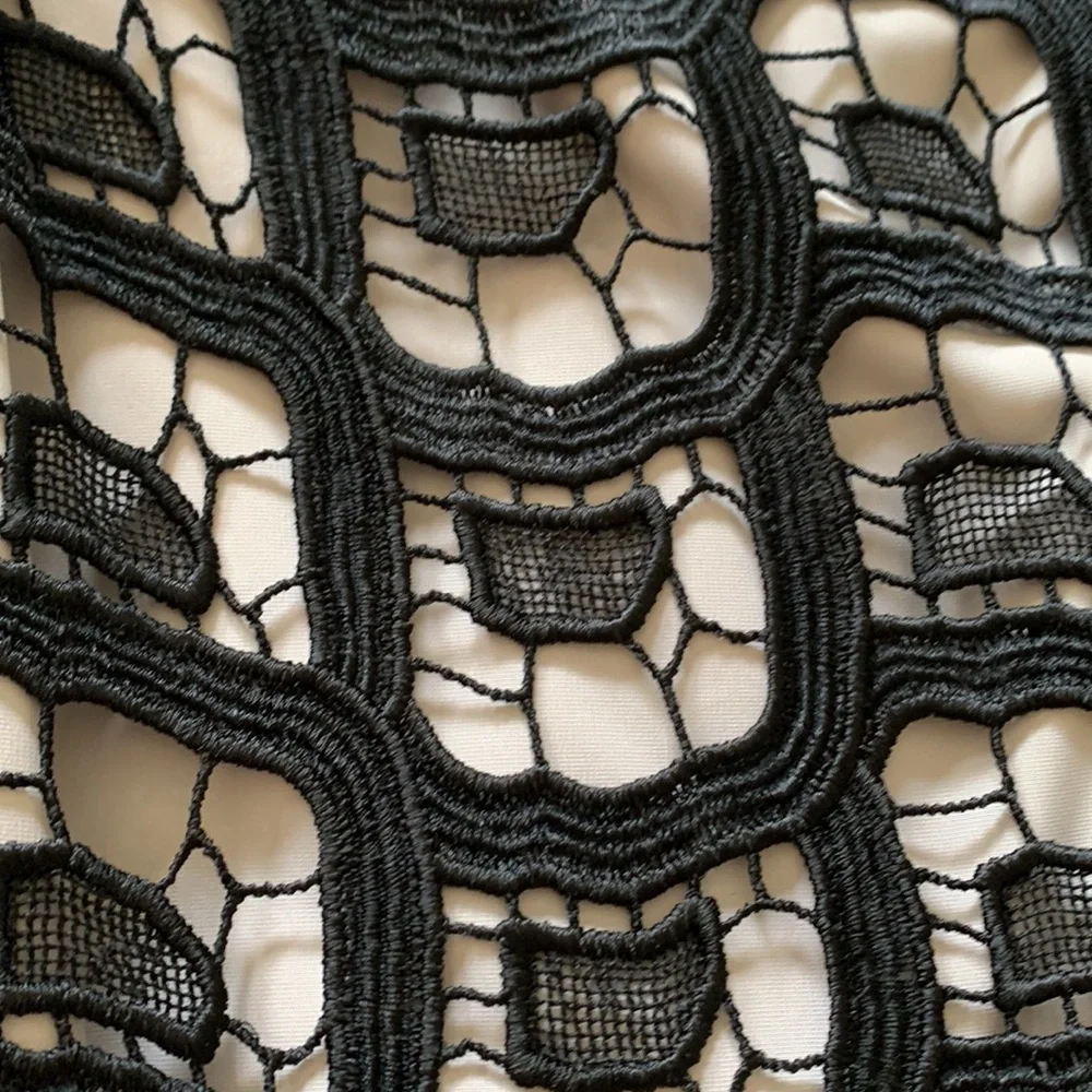 Diane VonFurstenberg, Black and White cocktail dress - Picture 5 of 5